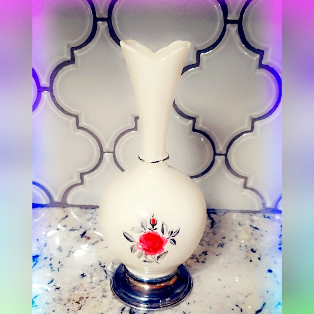 Vintage Lenox Ballad Platinum Trim Wallace Sterling Silver Base Bud Vase